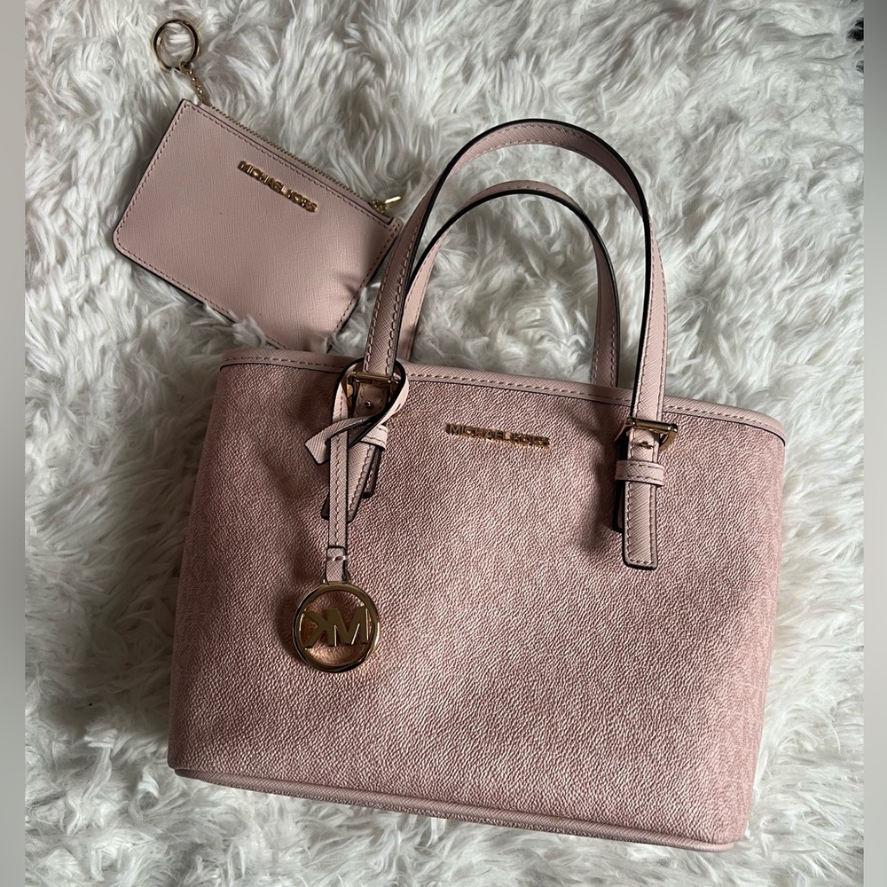 Michael Kors Purse pink and wallet